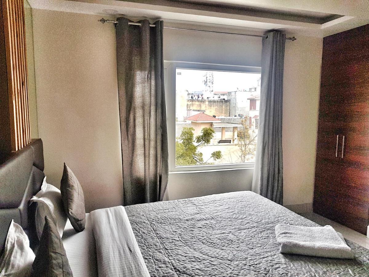 Aerocity Purple Orchid Hotel New Delhi